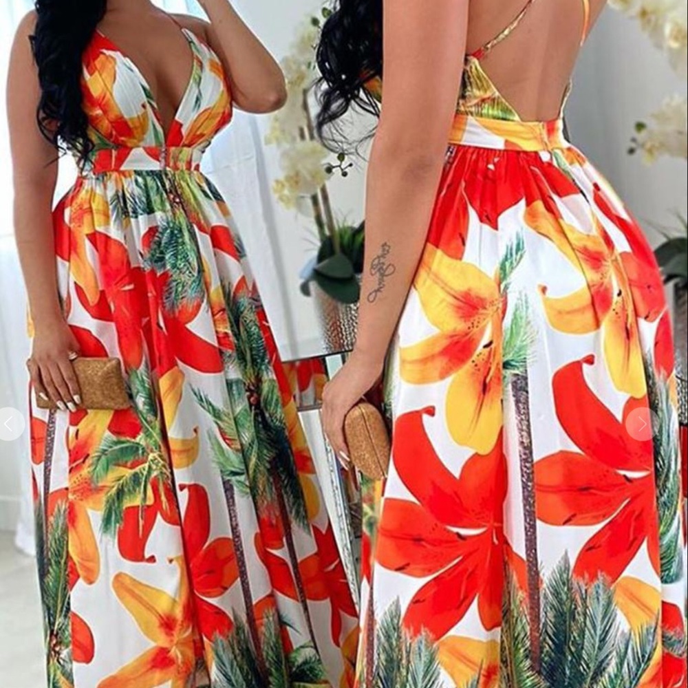 Floral Print Backless Maxi Dress